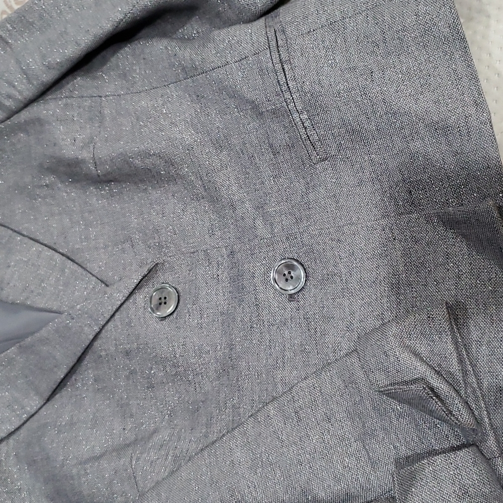 Jacket - Picture 2 of 4